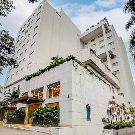 Lemon Tree Hotel Whitefield, Bengaluru Exteriör bild