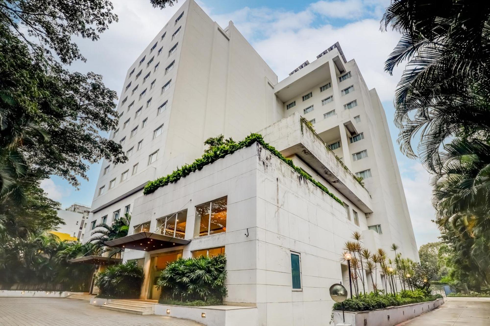 Lemon Tree Hotel Whitefield, Bengaluru Exteriör bild