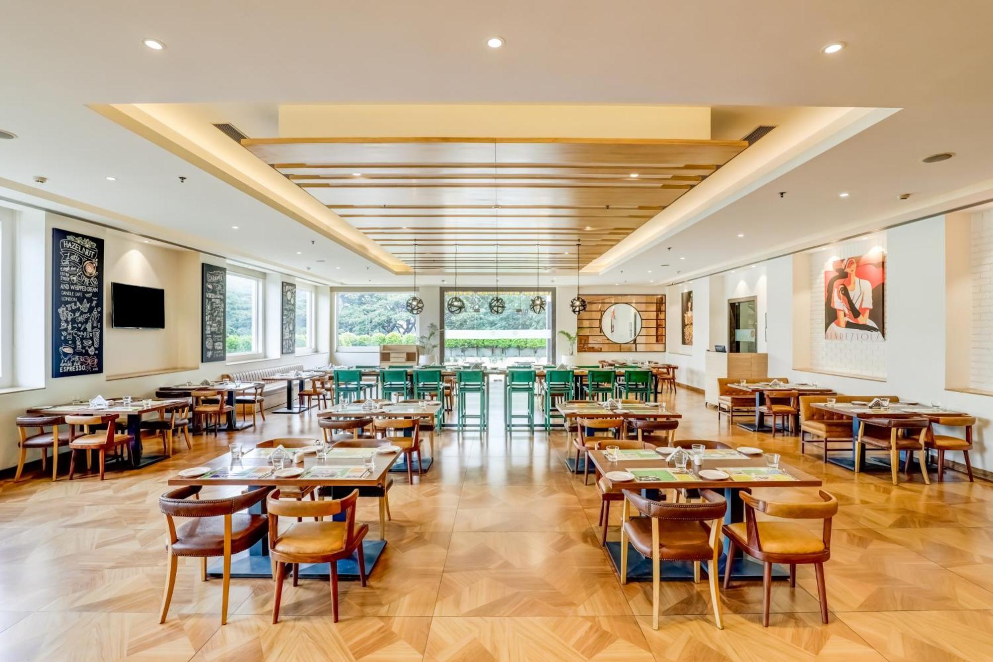 Lemon Tree Hotel Whitefield, Bengaluru Exteriör bild