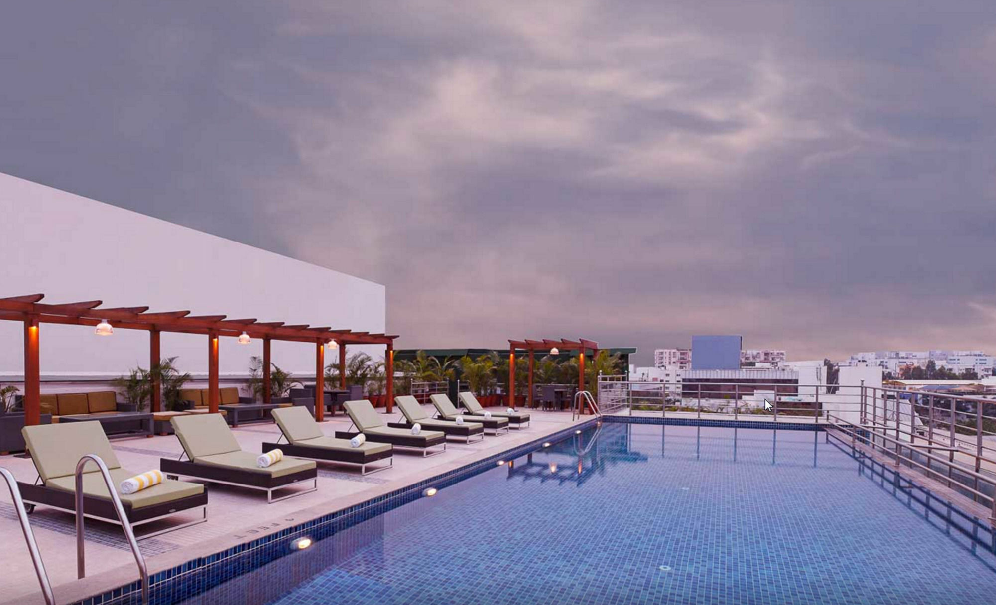 Lemon Tree Hotel Whitefield, Bengaluru Exteriör bild