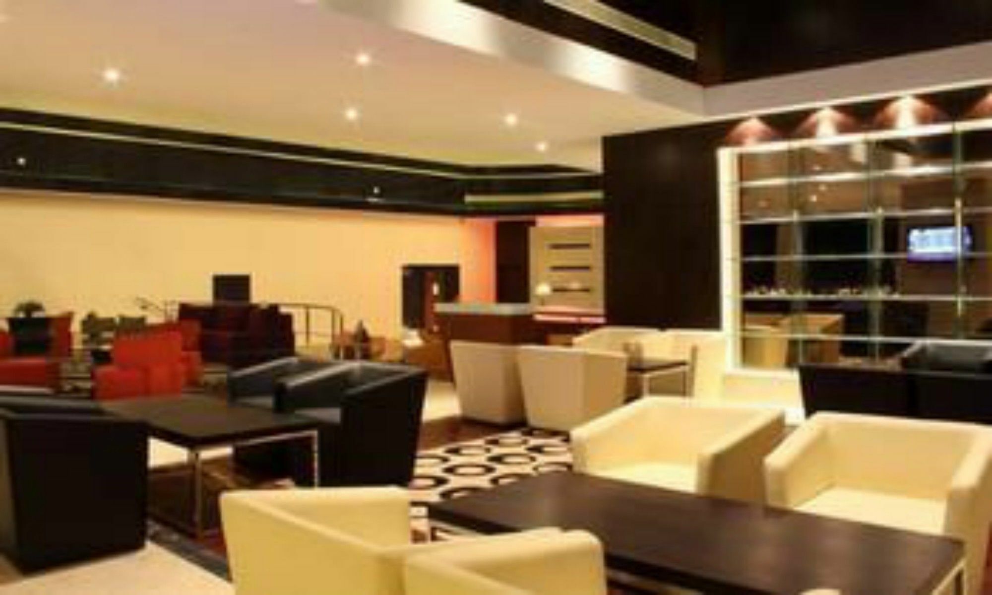 Lemon Tree Hotel Whitefield, Bengaluru Exteriör bild